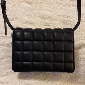 H&M padded quilted purse
